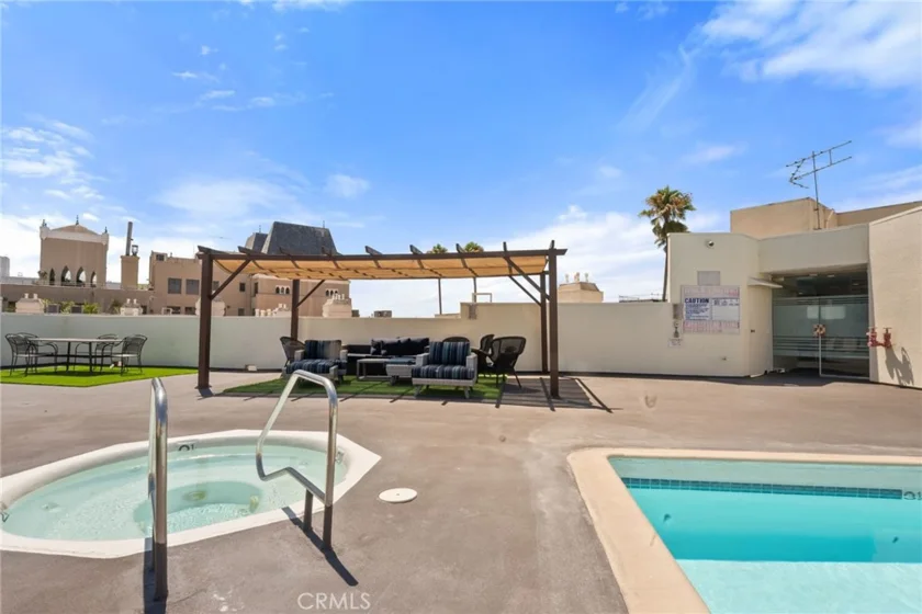 620 S Gramercy Place #412 photo 18