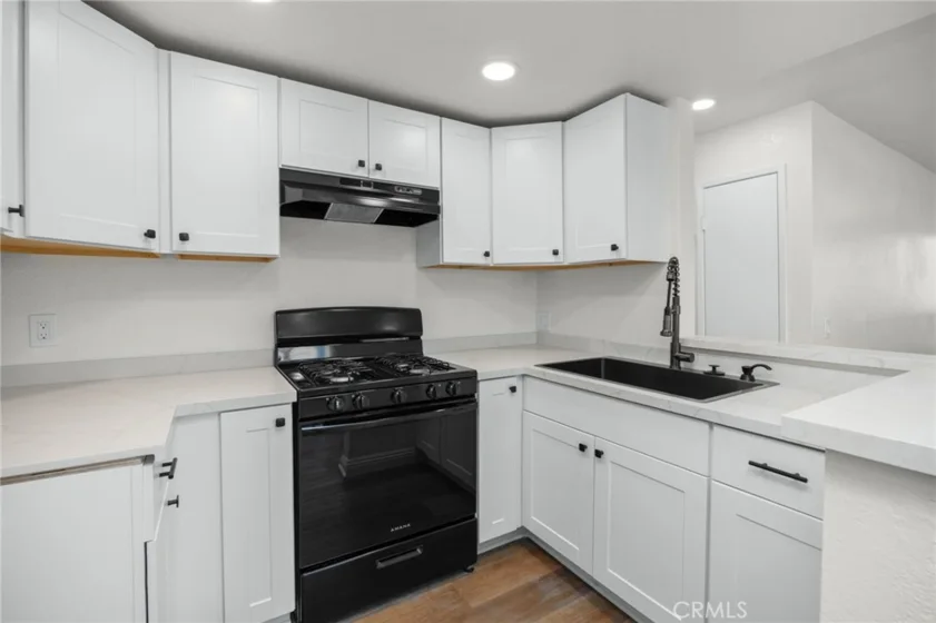 600 W 3rd Street #B205 photo 7