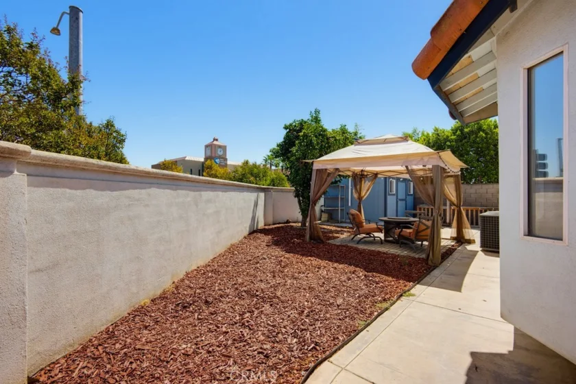 40120 Paseo Del Sol photo 32