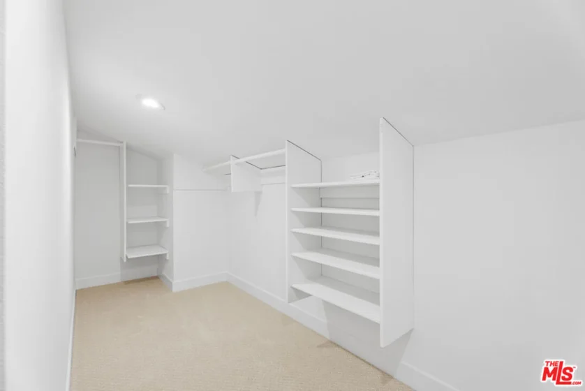 4 Jib Street #13 photo 39