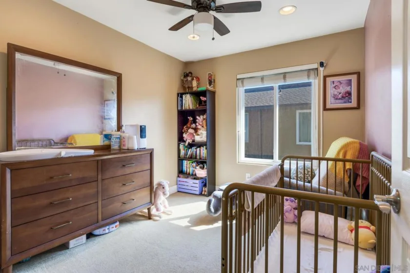 310 Sun Court photo 33