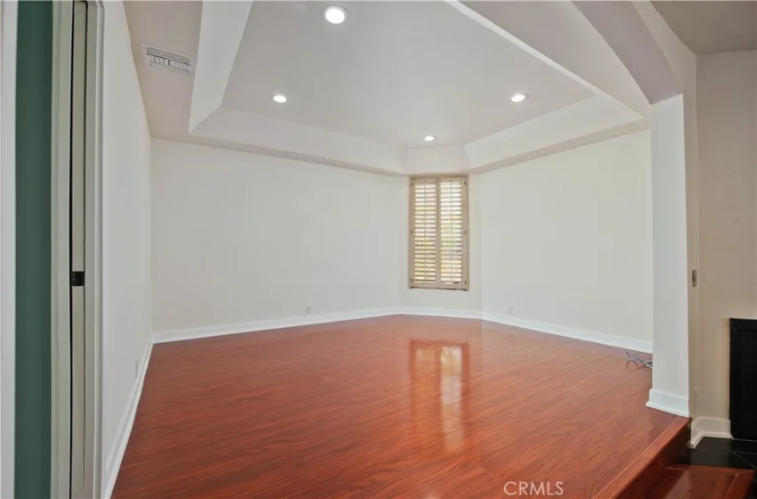 5333 Zelzah Avenue #102 photo 5