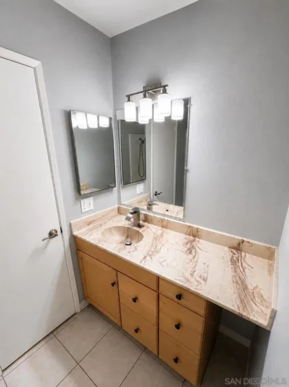 18620 Hatteras #105 photo 16