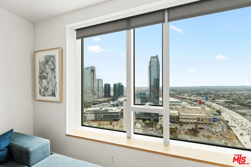 889 Francisco Street #3401 photo 28