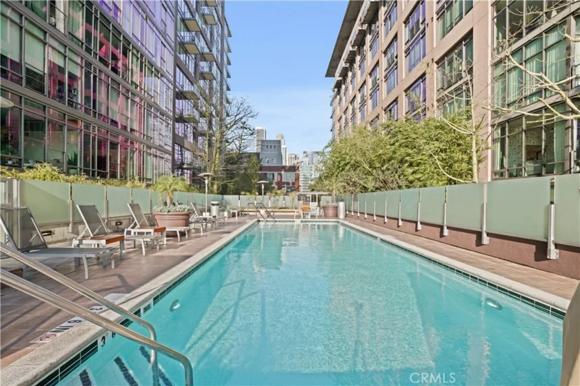 1111 S Grand Avenue #702 photo 35