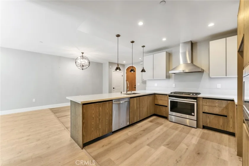168 S Sierra Madre Boulevard #114 photo 18