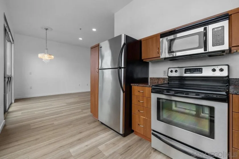889 Date Street #448 photo 42