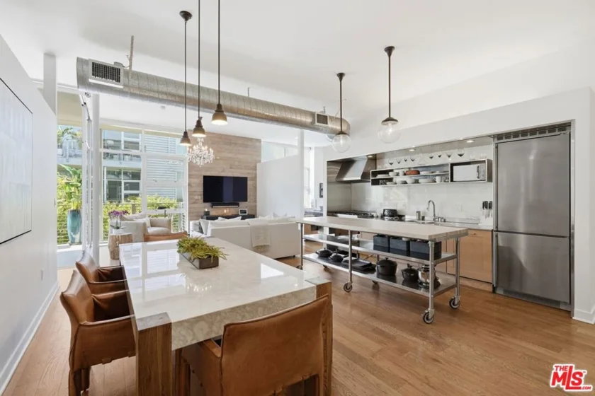 4080 Glencoe Avenue #317 photo 6