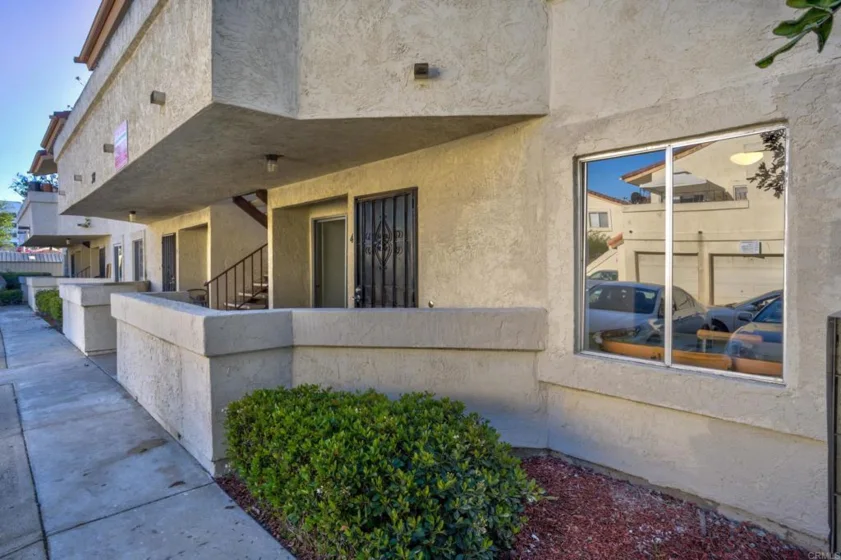 378 Vance Street #4 photo 1