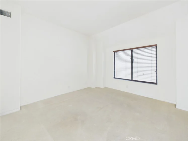 23534 Longmeadow photo 15
