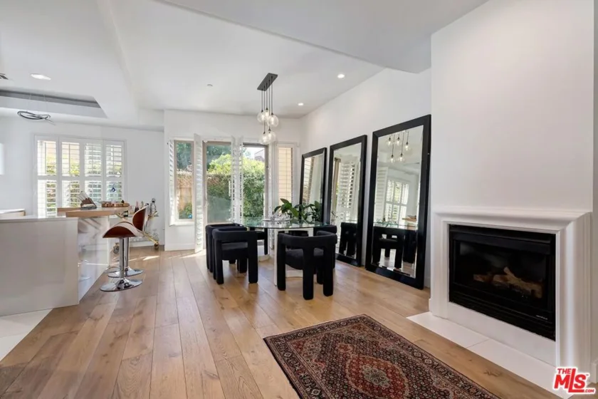 841 Westmount Drive #116 photo 6