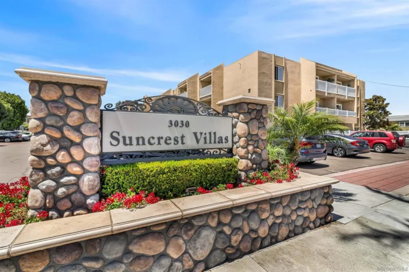 3030 Suncrest Drive #801 photo 2