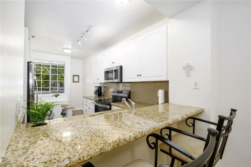 20301 Bluffside Circle #211 photo 1