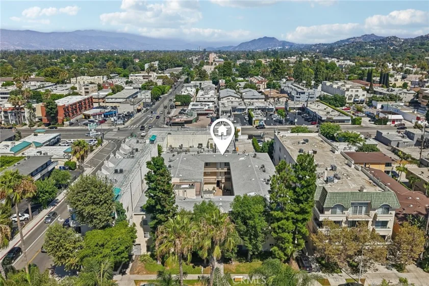 4358 Mammoth Avenue #14 photo 23