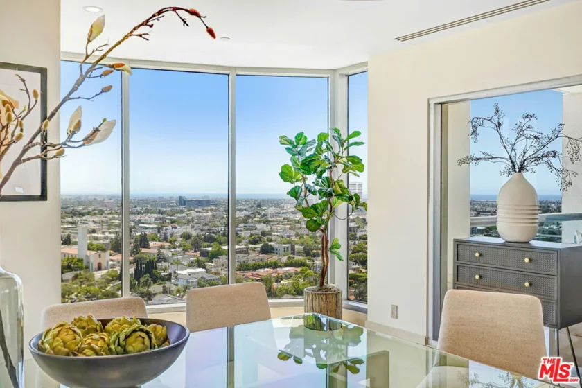 10724 Wilshire Boulevard #1607 photo 28