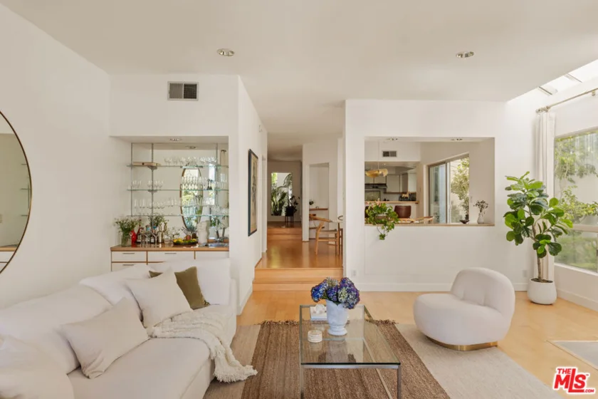 610 Harbor Street #1 photo 9