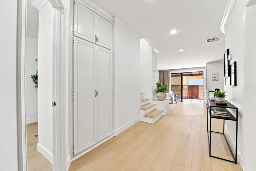 5243 Yarmouth Avenue #31 photo 5