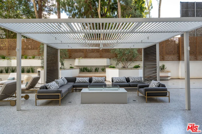 10601 Wilshire Boulevard #702 photo 28