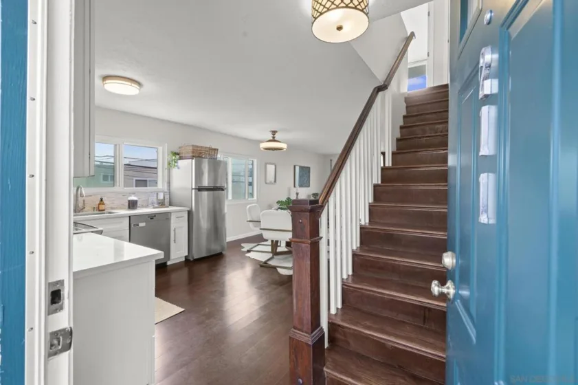 4477 Mentone Street ##211 photo 48