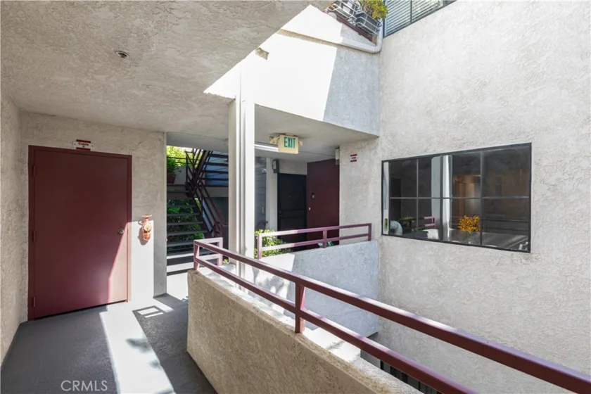 730 W 4th Street #308 photo 26