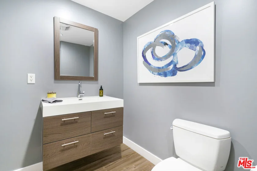 419 N Oakhurst Drive #101 photo 3