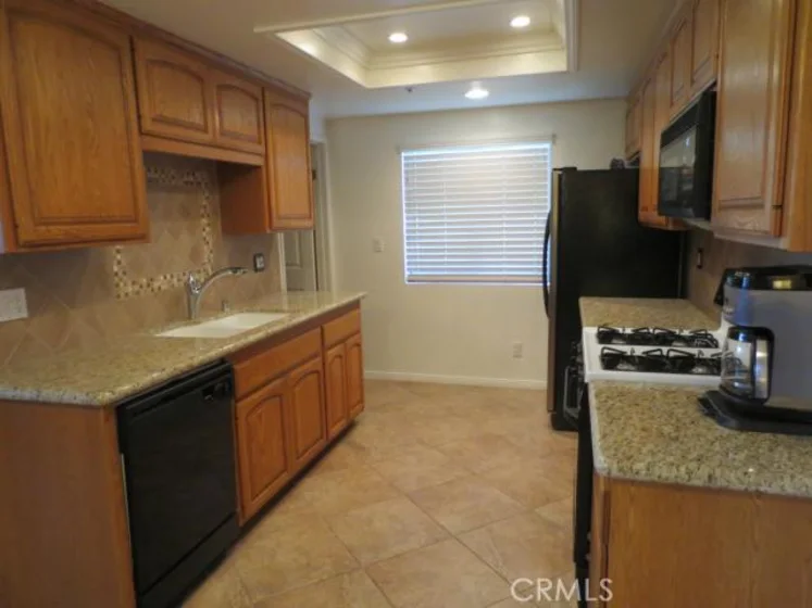 4778 Crescent Avenue photo 1