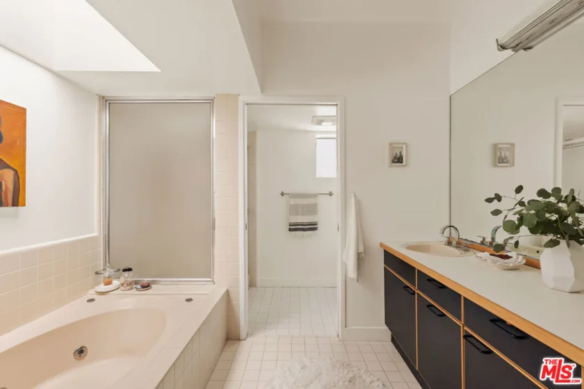 610 Harbor Street #1 photo 19