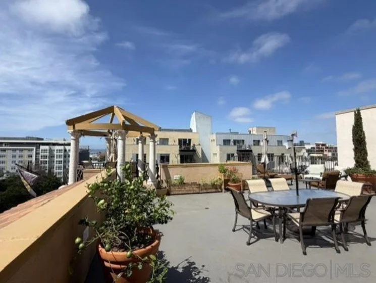 1601 India Street #111 photo 30