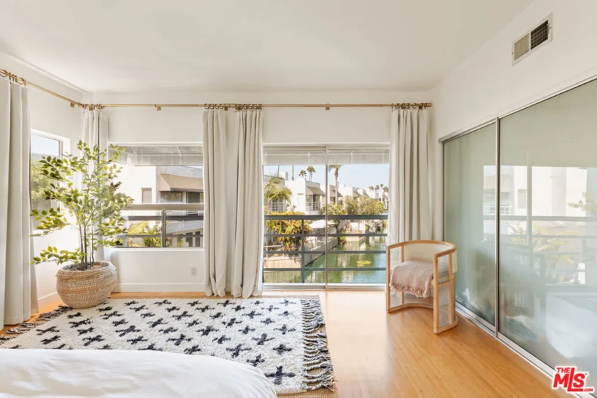 610 Harbor Street #1 photo 18