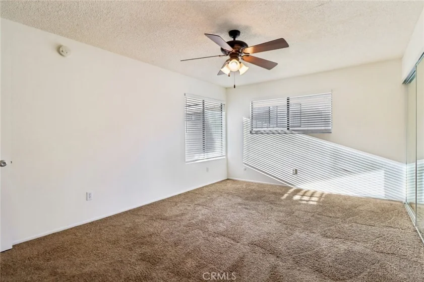 450 W Vermont #2102 photo 25