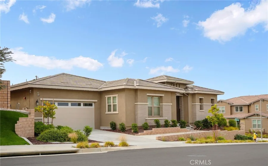 32441 Toyon photo 2