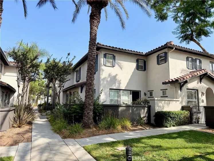 2178 Diamondback Court #30 photo 2