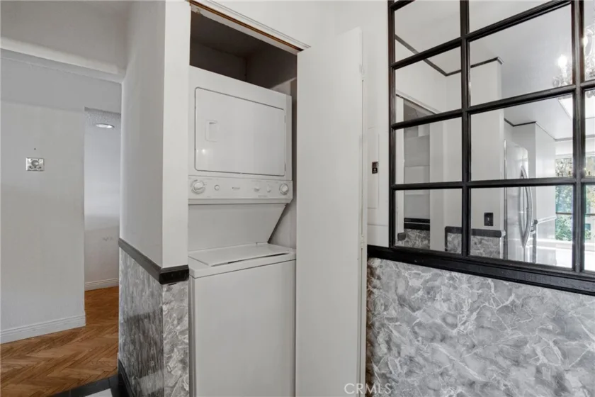 1340 S Beverly Glen Boulevard #211 photo 22