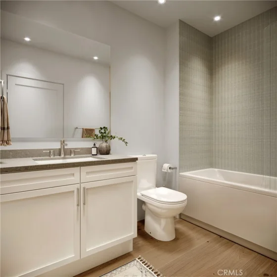 24722 Del Prado #206 photo 5