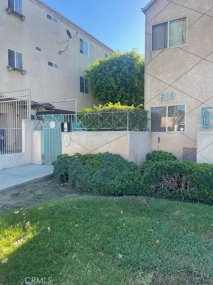 610 Venice photo 1