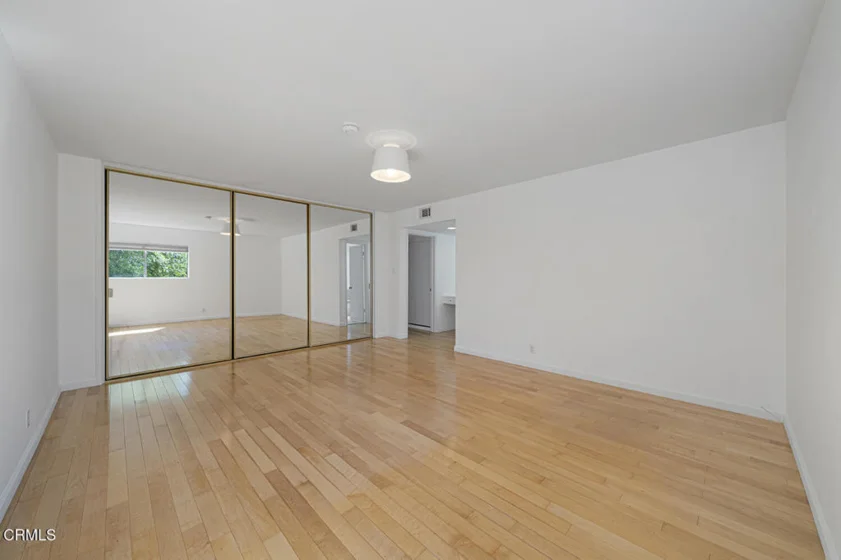 389 Cliff Drive #1 photo 16