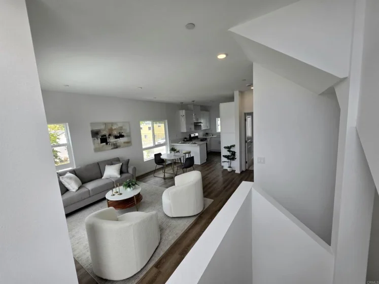 4954 Ocean View Boulevard photo 6