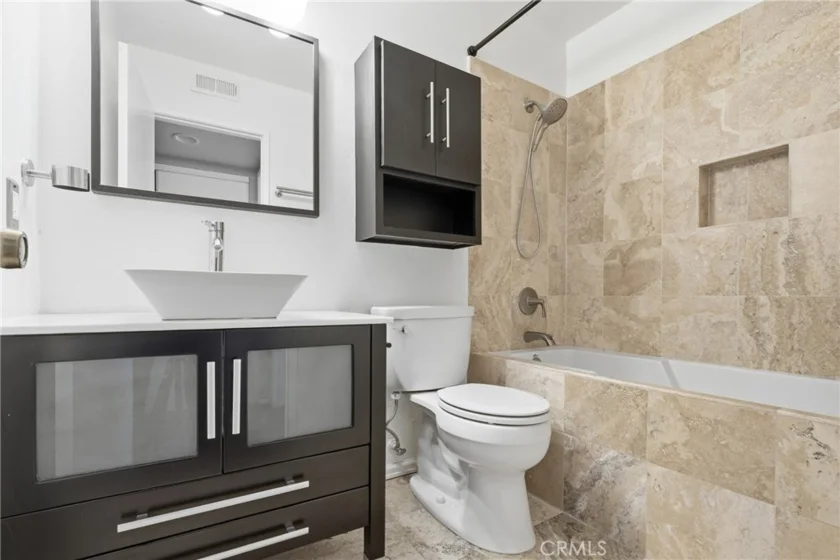 54 Oval Road photo 21