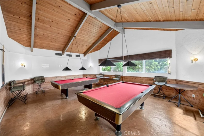15020 Victory Boulevard #104 photo 25
