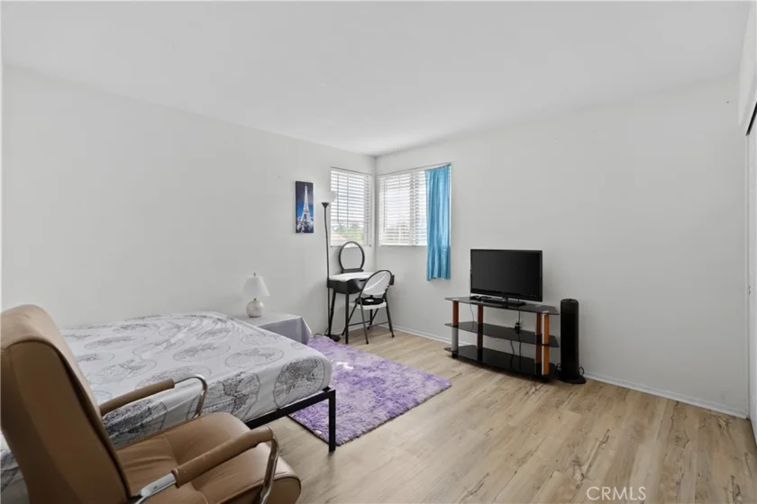 39755 Naples photo 17