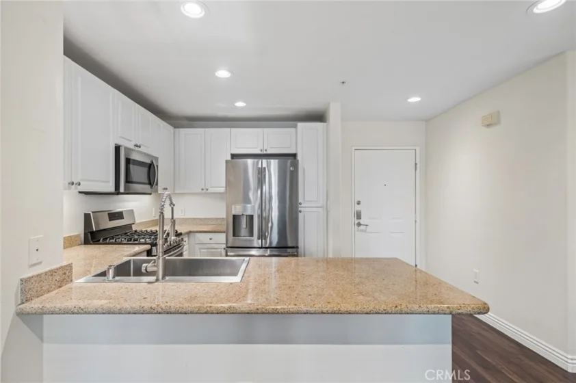 2147 Watermarke Place photo 9