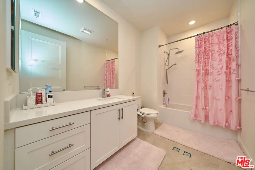 8898 Los Coyotes Court #210 photo 17