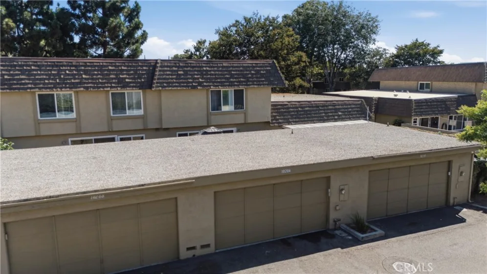 10204 Durango River Court photo 32