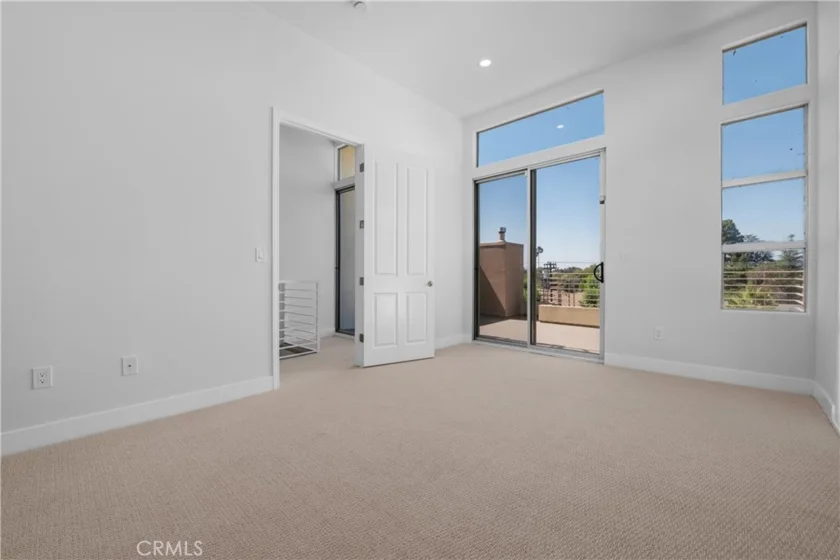 13440 Moorpark Street #101 photo 23