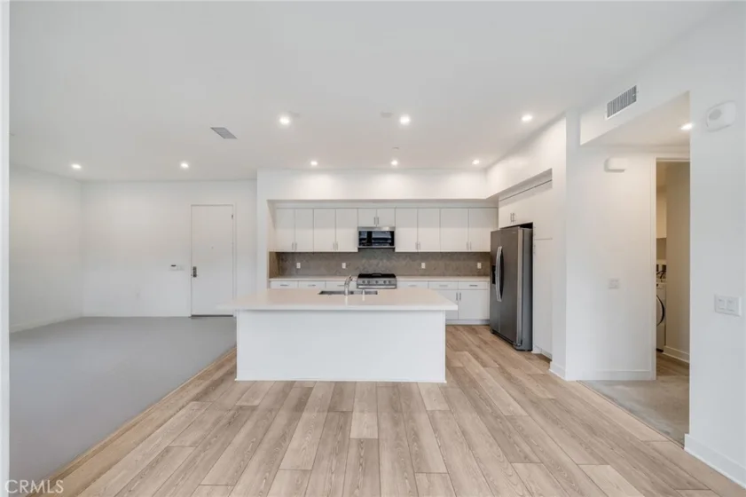 1338 S Urbana photo 4