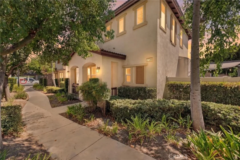 37269 Tucana Place photo 3