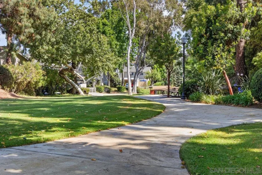 7856 Camino Glorita photo 31