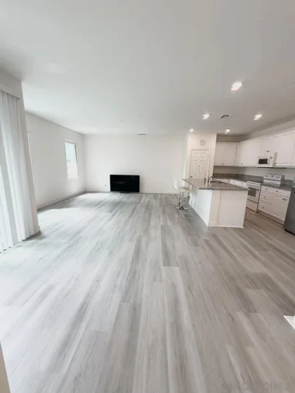 367 Fitzpatrick Road #101 photo 2
