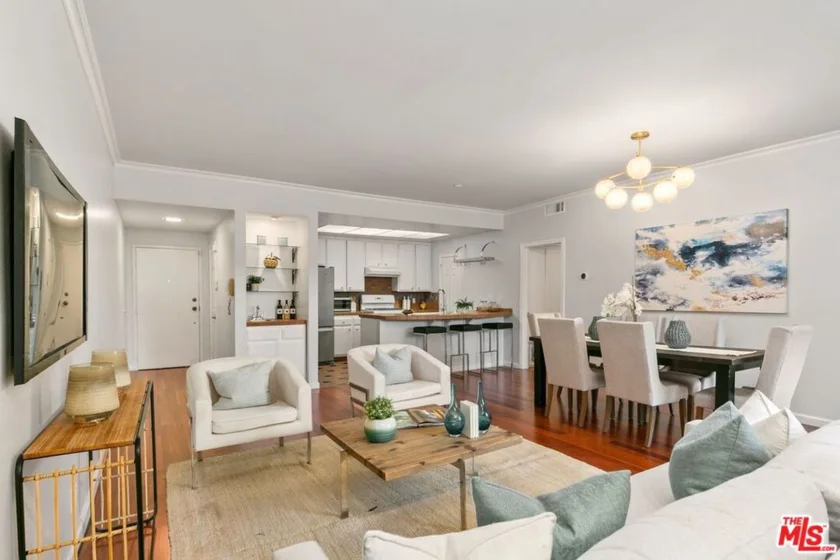 3992 East Boulevard #101 photo 1