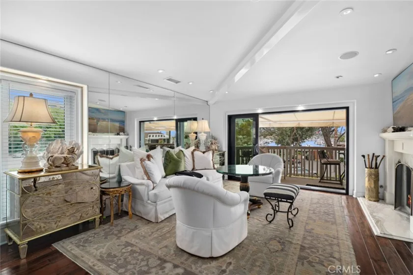 1030 Bayside Cove #702 photo 1